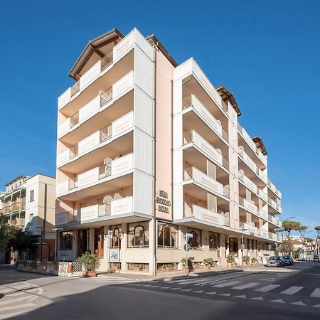 מרינה די גרוסטו Lola Piccolo Hotel E Appartamenti מראה חיצוני תמונה